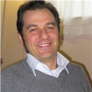 Dottore di ricerca in Scienze Sociali insegna sociologia, psicologia, pedagogia, antropologia